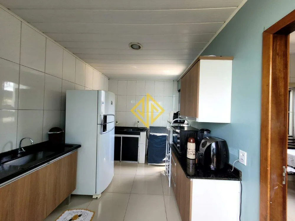 Casa, 3 quartos, 315 m² - Foto 2