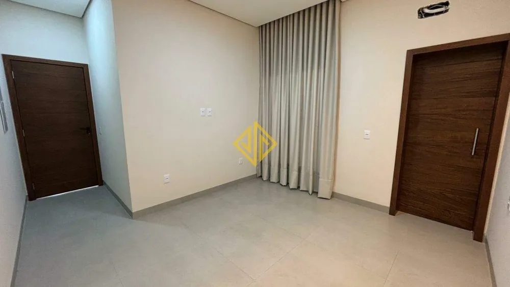 Casa, 3 quartos, 167 m² - Foto 2