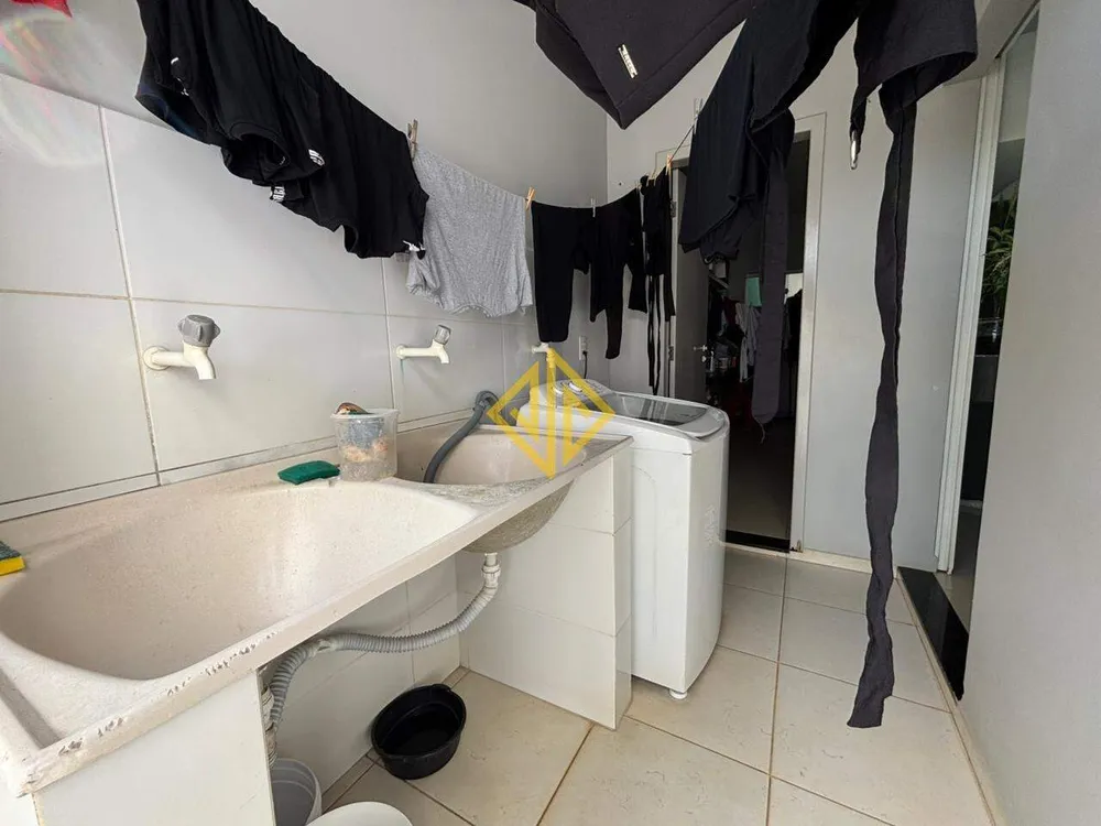 Casa, 3 quartos, 200 m² - Foto 15