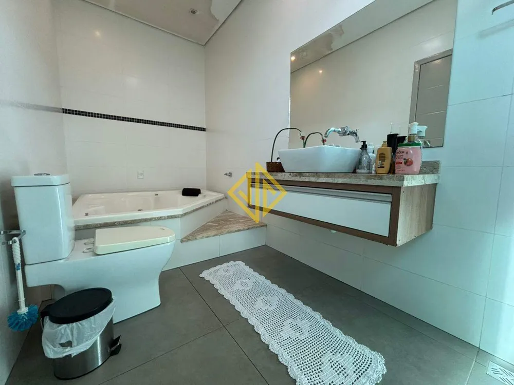 Casa, 3 quartos, 200 m² - Foto 7