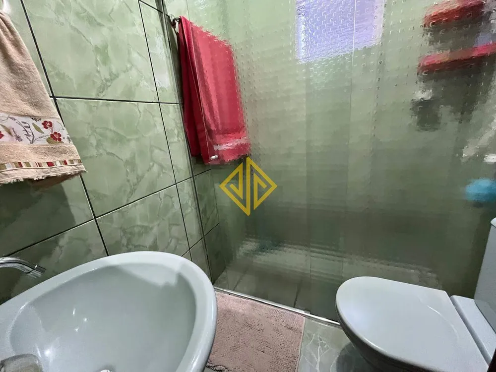 Casa, 3 quartos, 172 m² - Foto 4