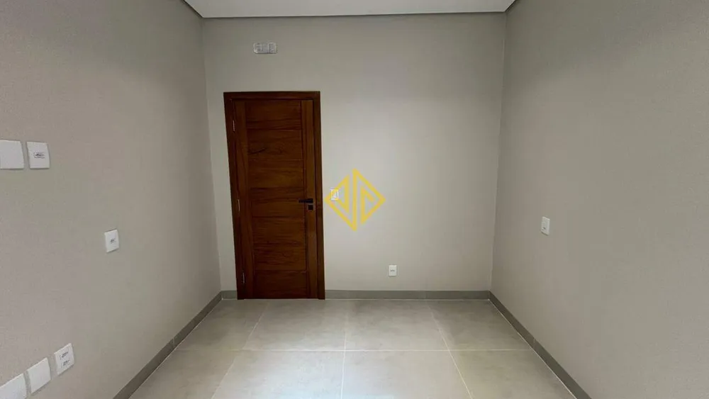 Casa, 3 quartos, 161 m² - Foto 1