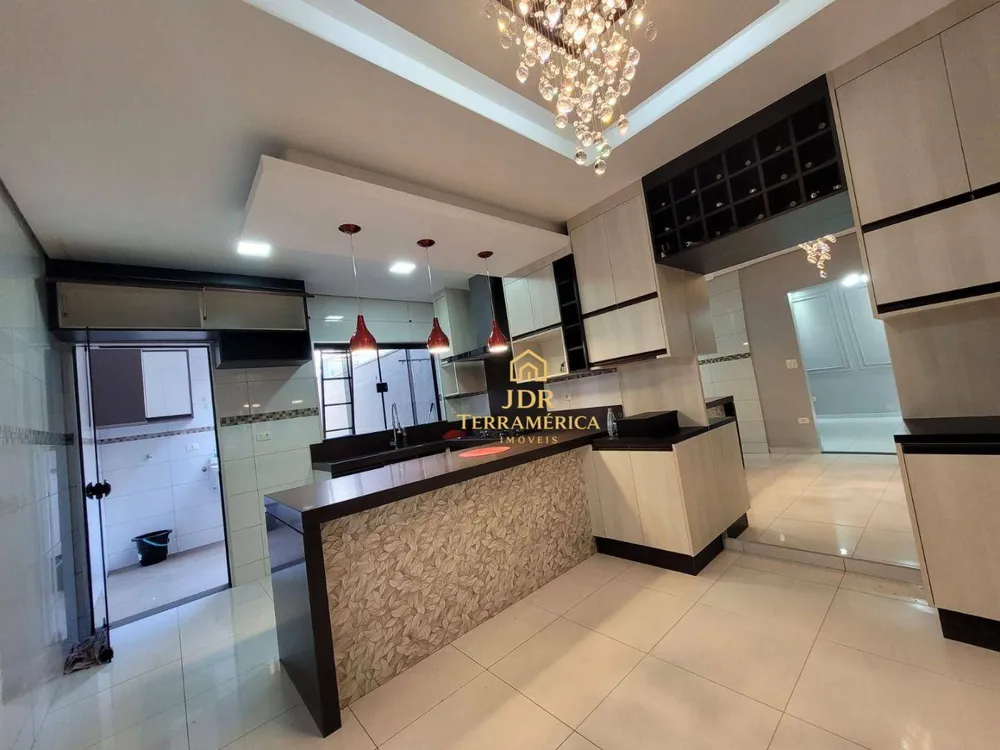 Casa, 3 quartos, 137 m² - Foto 2