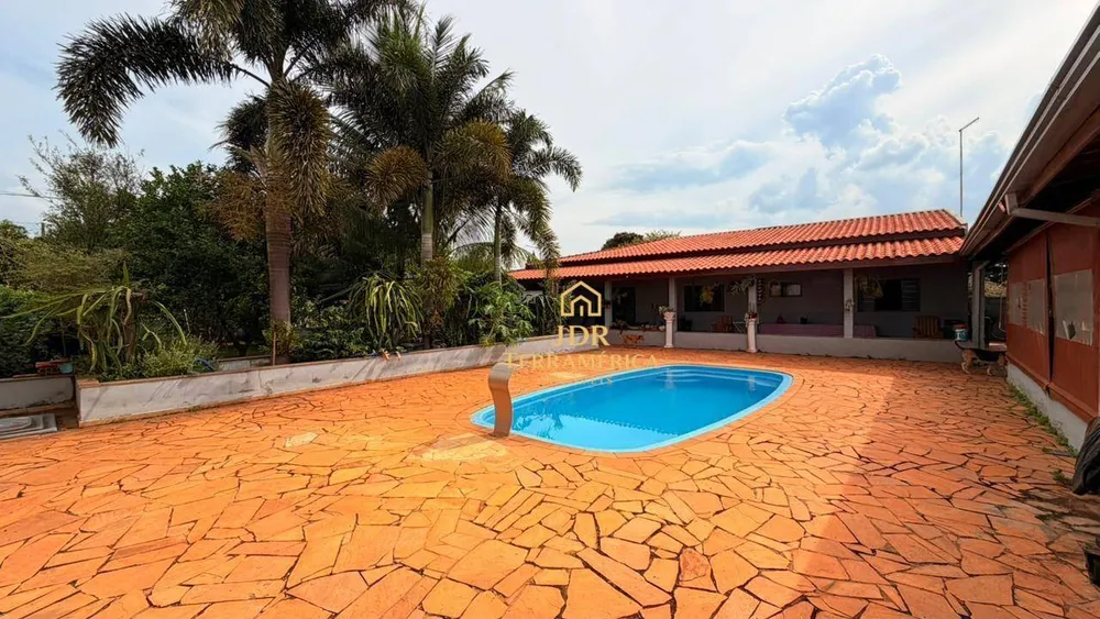 Chácara, 4 quartos, 1000 m² - Foto 1