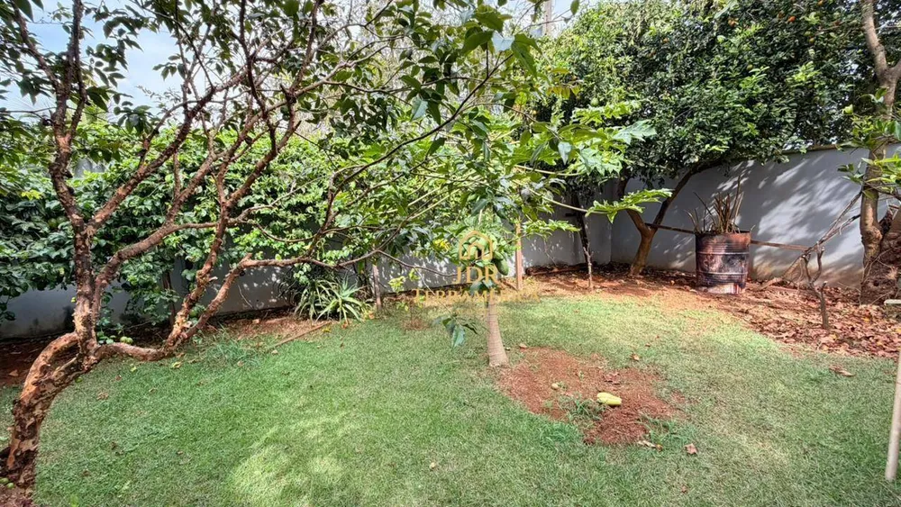 Chácara, 4 quartos, 1000 m² - Foto 4