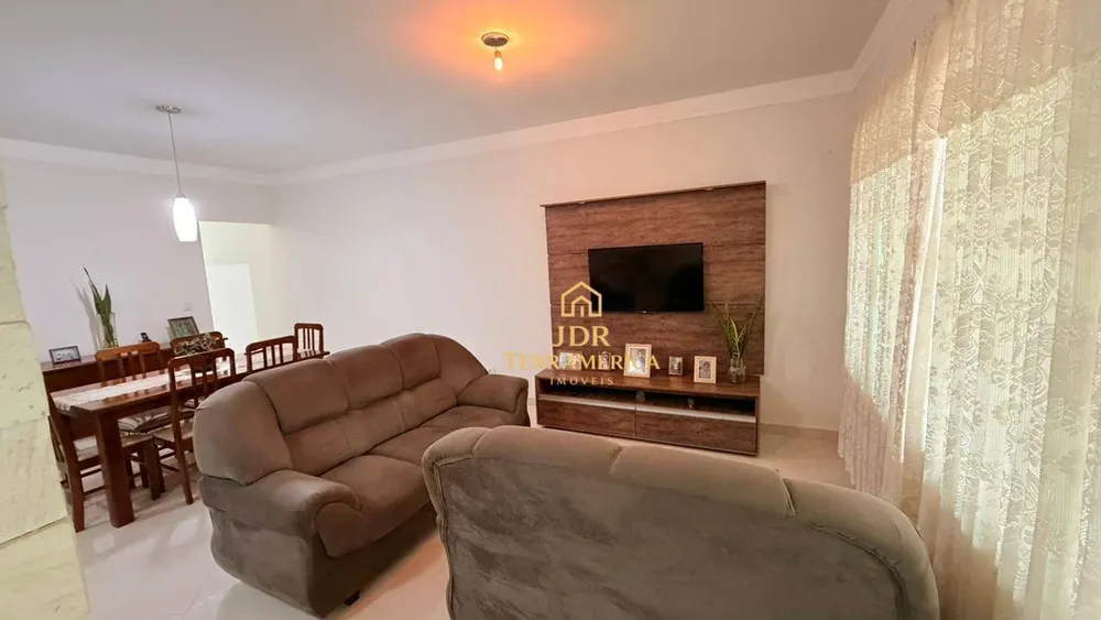 Casa, 3 quartos, 105 m² - Foto 1