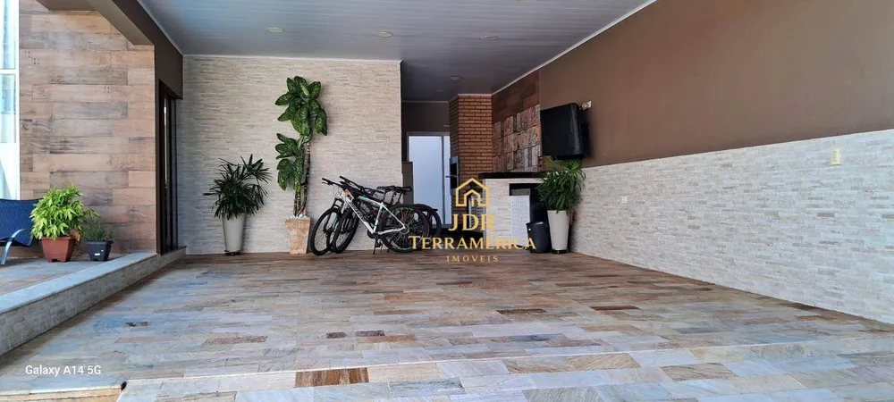 Casa, 3 quartos, 360 m² - Foto 2