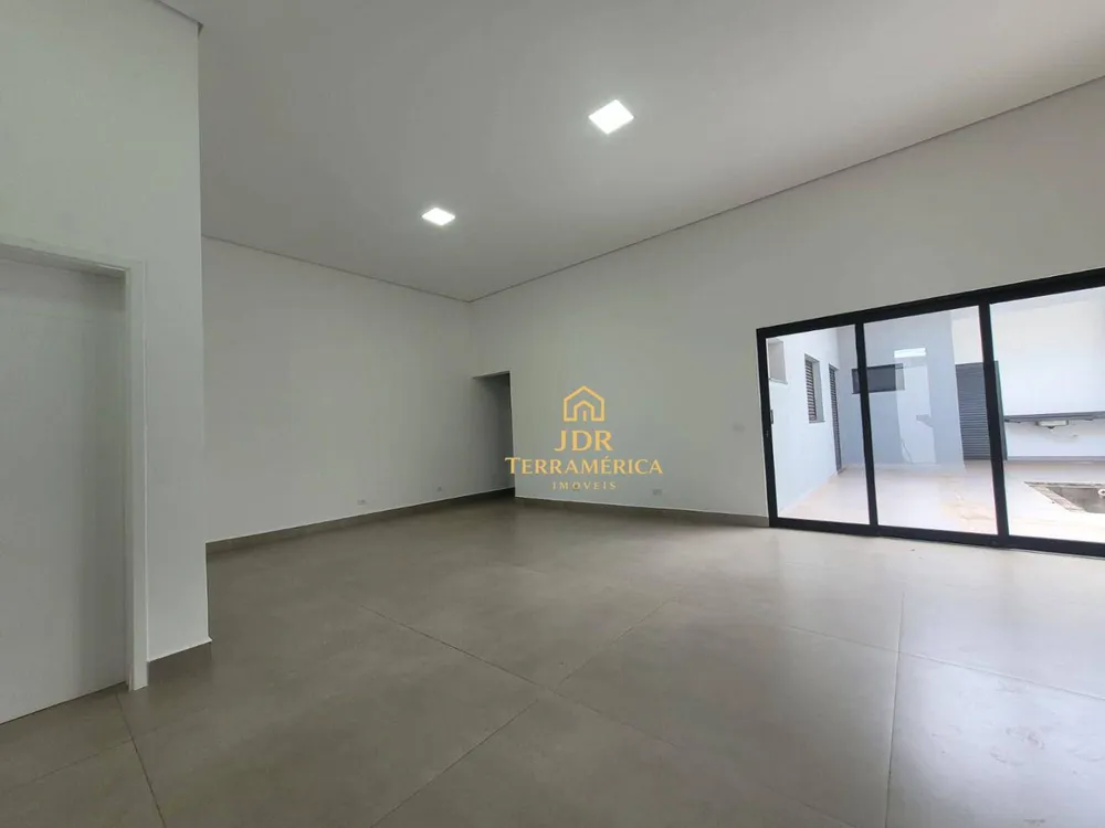 Casa, 3 quartos, 196 m² - Foto 2
