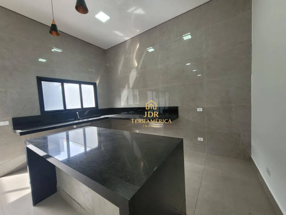 Casa, 3 quartos, 196 m² - Foto 6