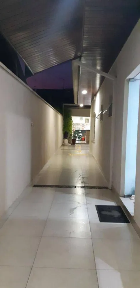 Casa, 3 quartos, 208 m² - Foto 10