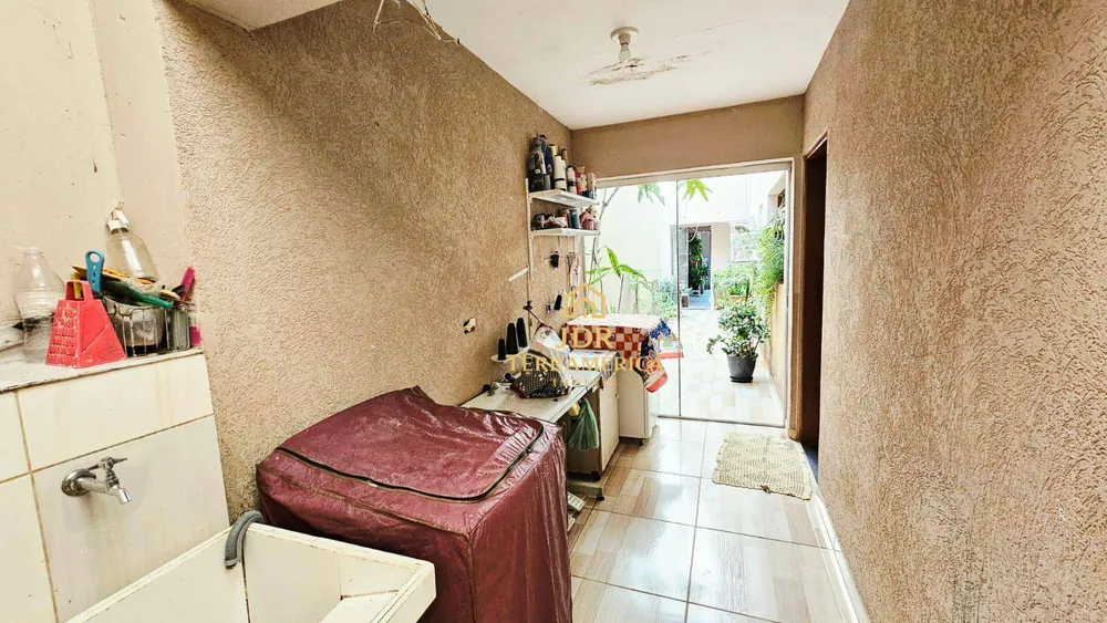 Casa, 3 quartos, 211 m² - Foto 6