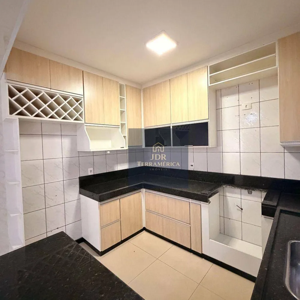 Casa, 4 quartos, 204 m² - Foto 5