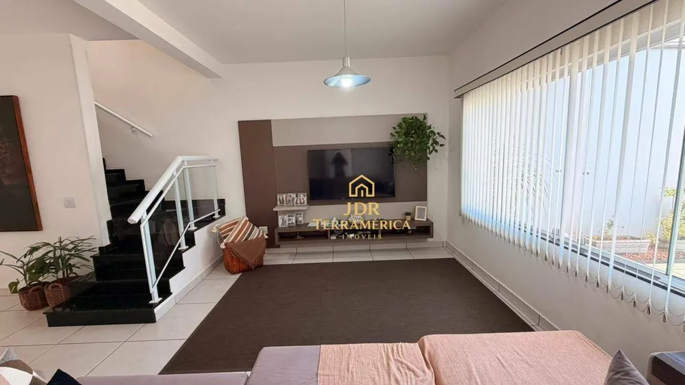 Sobrado, 3 quartos, 173 m² - Foto 2