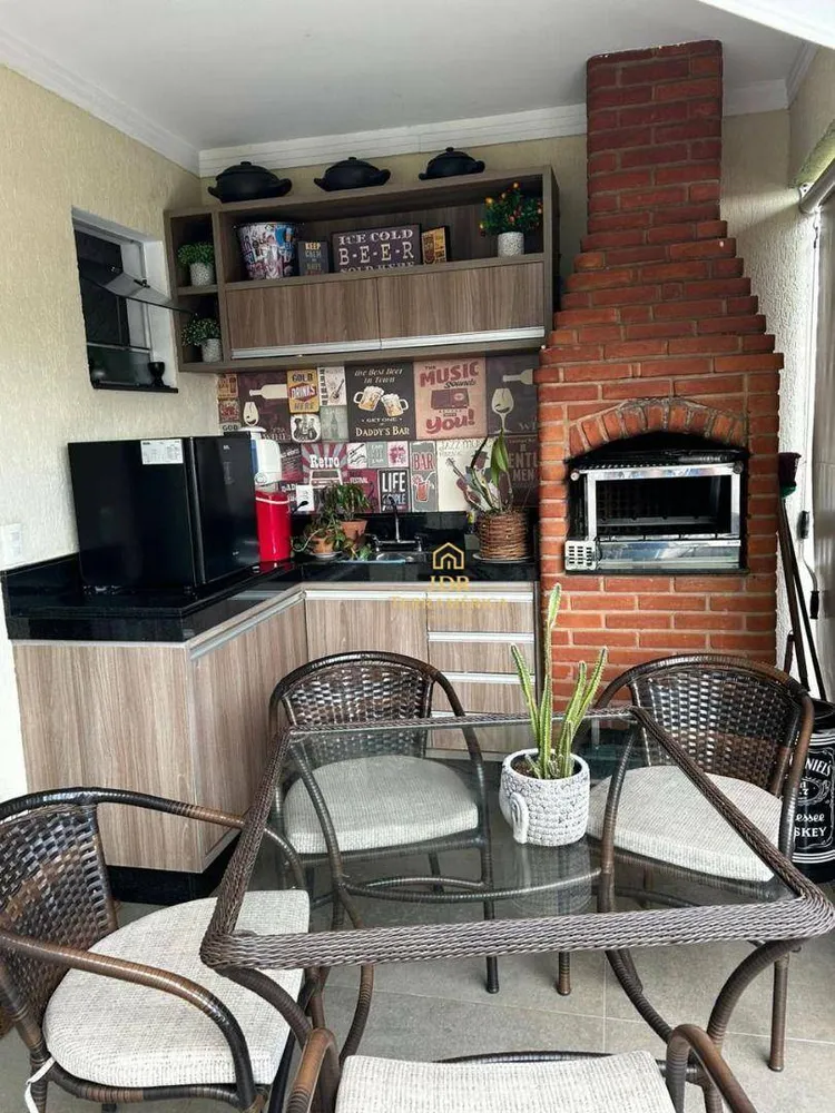 Apartamento, 3 quartos, 140 m² - Foto 12