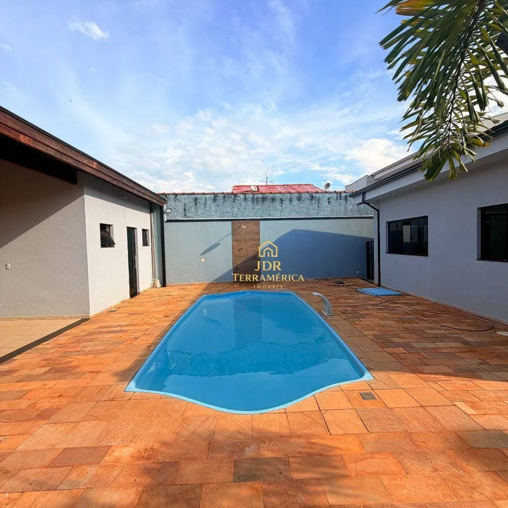 Casa, 3 quartos, 187 m² - Foto 2