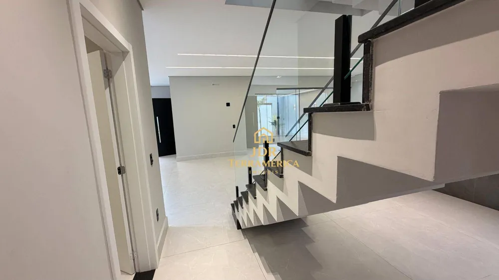 Casa, 3 quartos, 353 m² - Foto 4