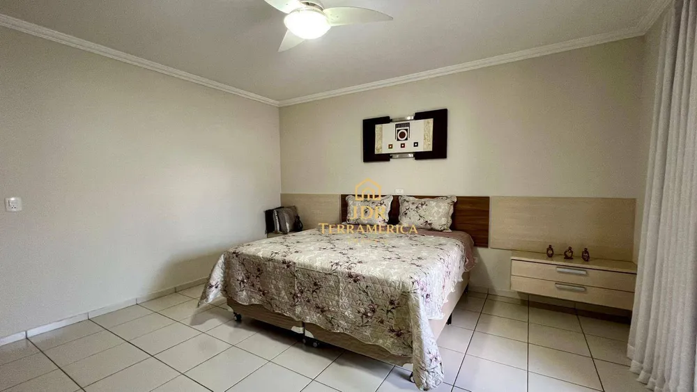 Casa, 3 quartos, 320 m² - Foto 11