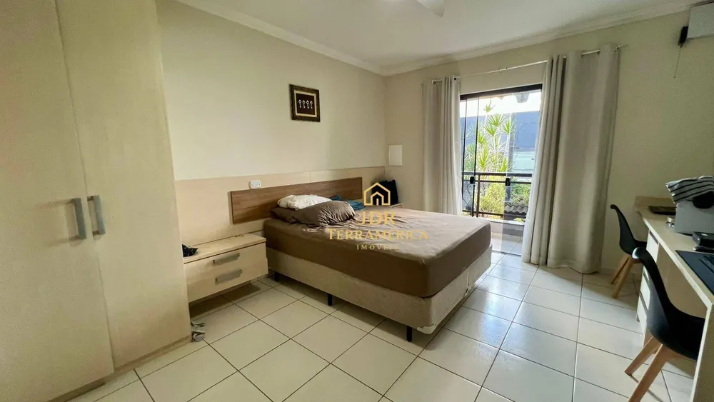 Casa, 3 quartos, 320 m² - Foto 14