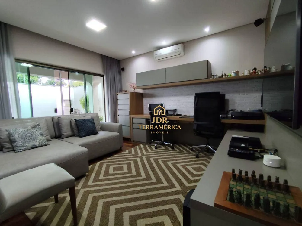 Casa, 3 quartos, 240 m² - Foto 1
