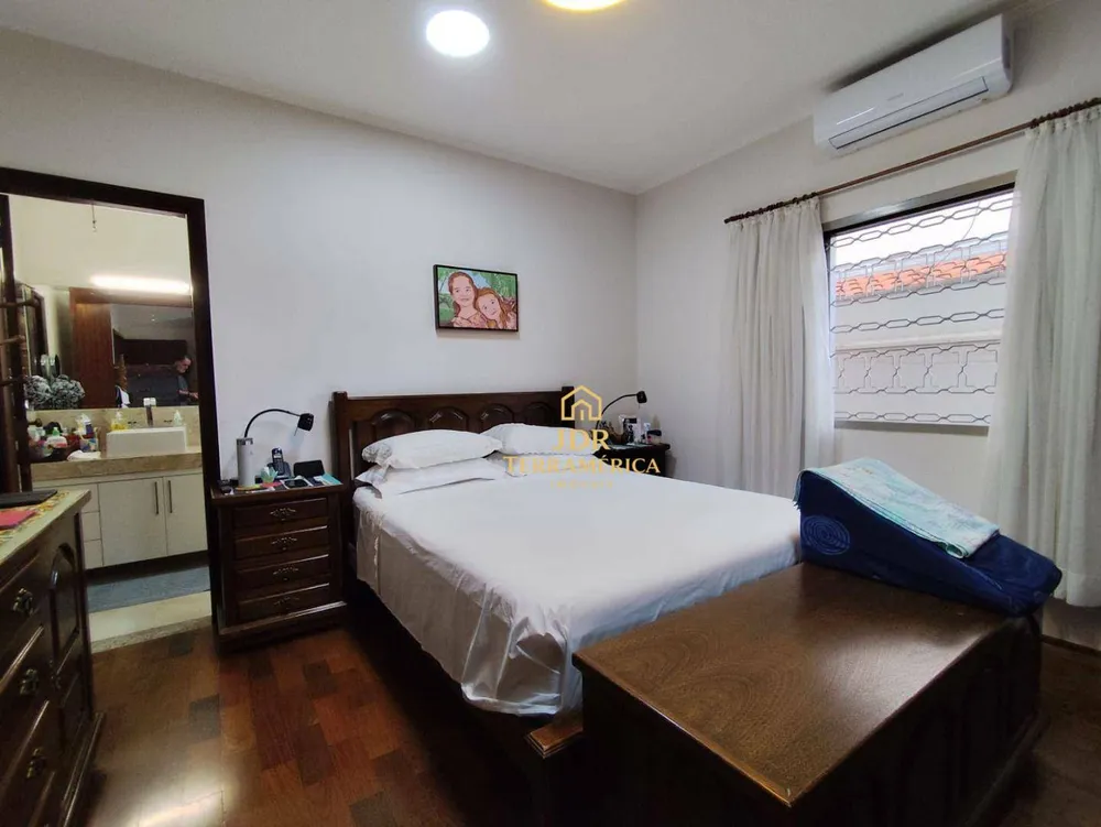 Casa, 3 quartos, 240 m² - Foto 16