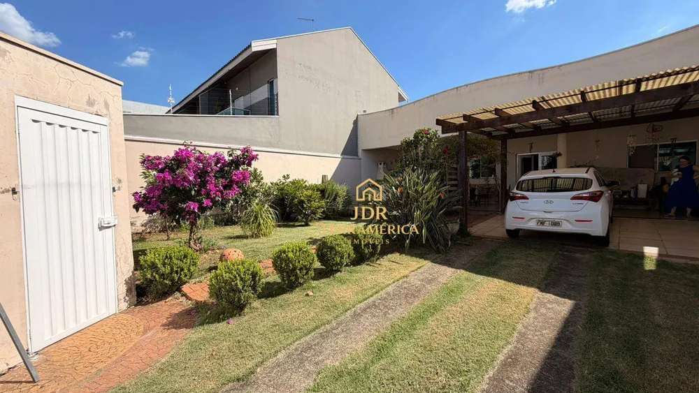 Casa, 3 quartos, 160 m² - Foto 1