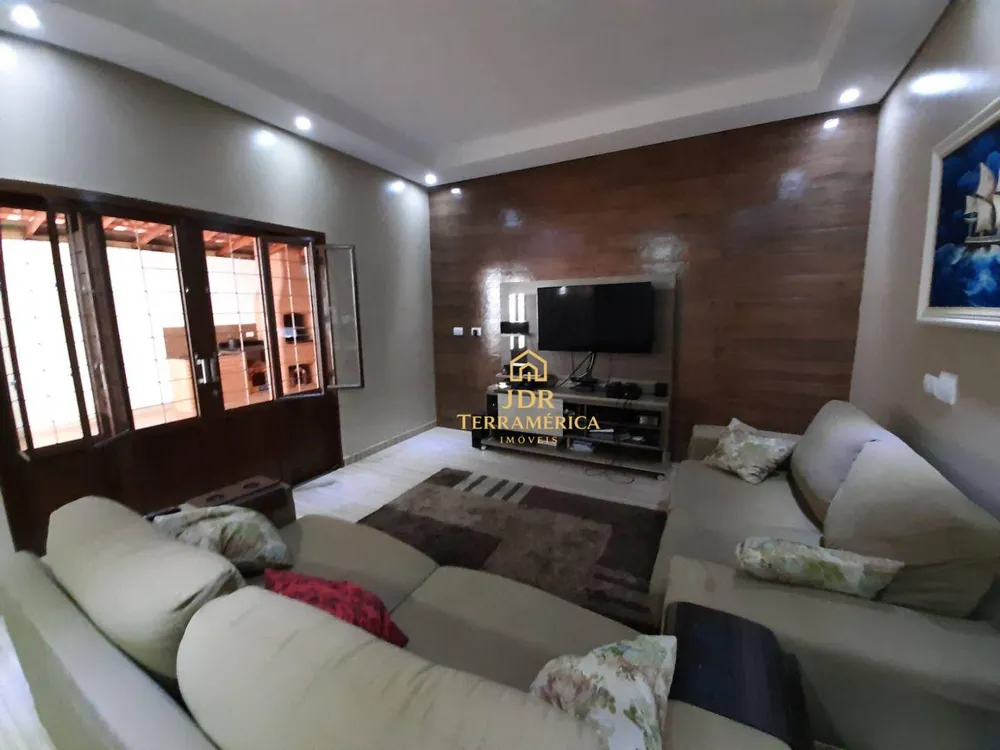 Sobrado, 3 quartos, 225 m² - Foto 1