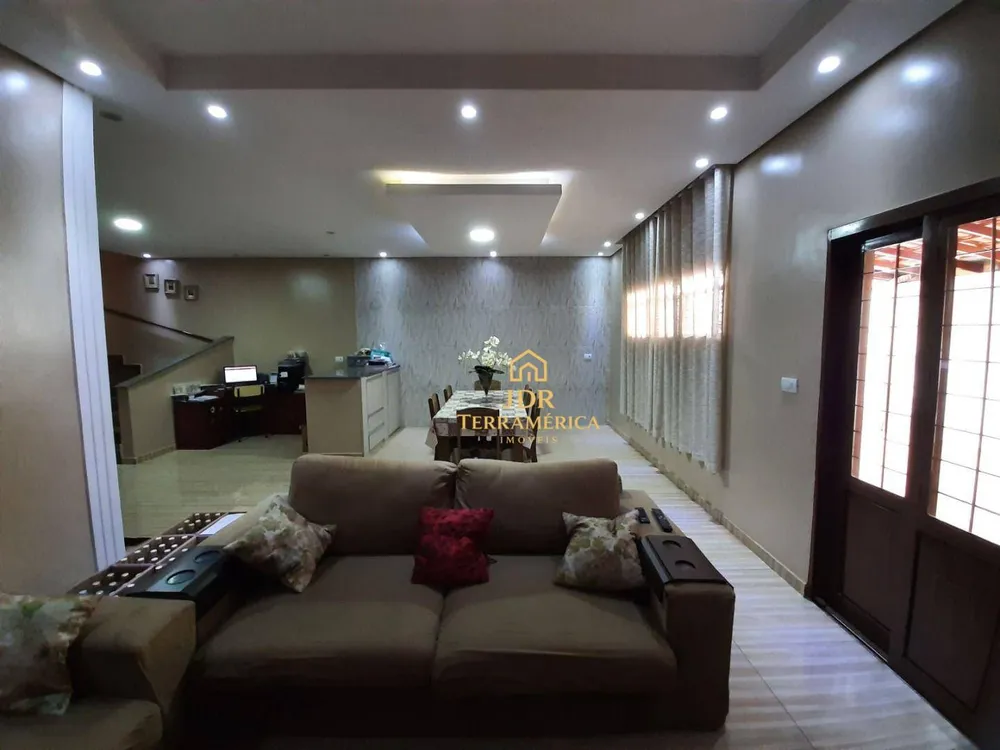 Sobrado, 3 quartos, 225 m² - Foto 4