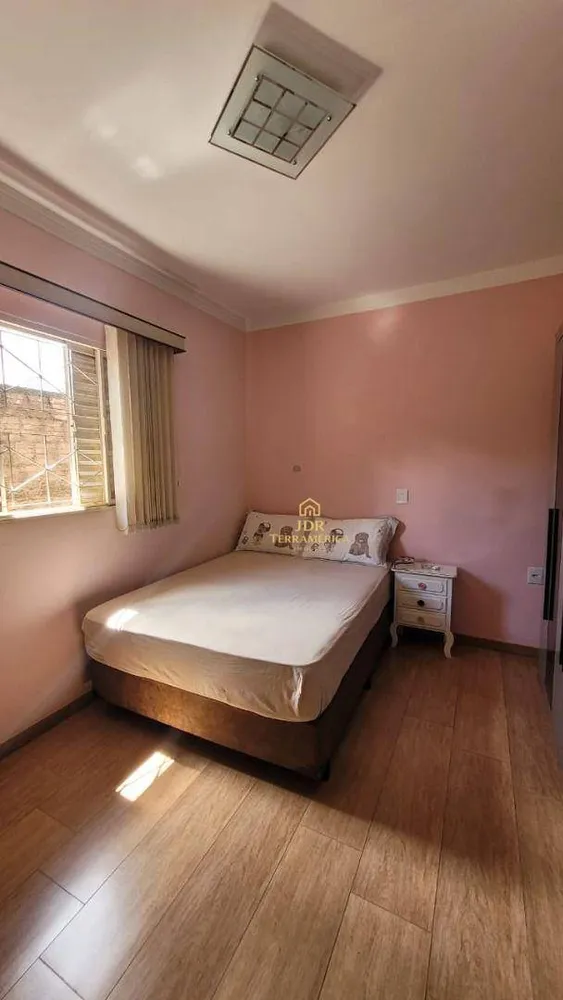 Chácara, 3 quartos, 1133 m² - Foto 8
