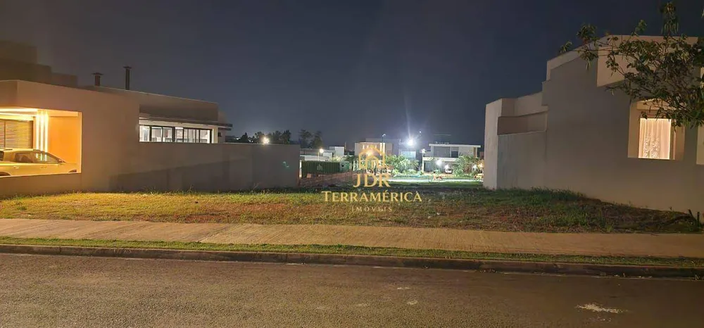 Loteamento e Condomínio, 410 m² - Foto 1