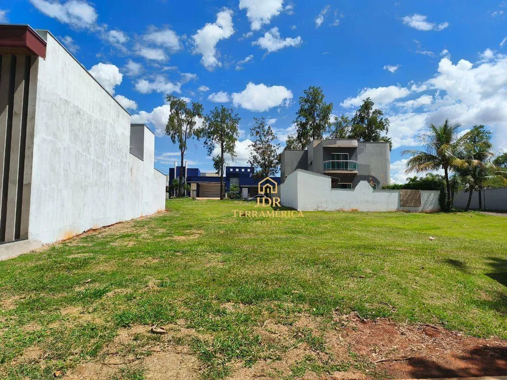 Loteamento e Condomínio, 305 m² - Foto 1