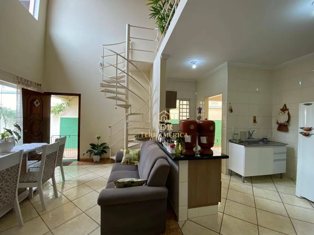 Casa, 2 quartos, 150 m² - Foto 10