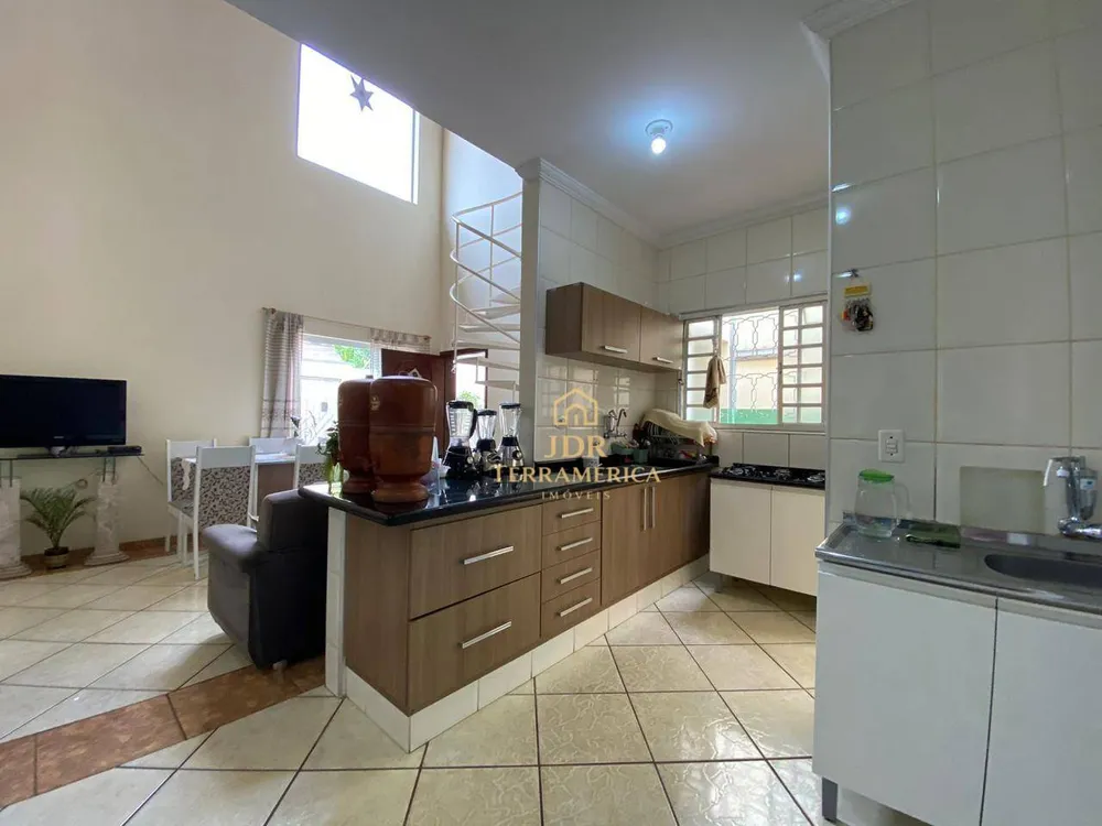Casa, 2 quartos, 150 m² - Foto 11