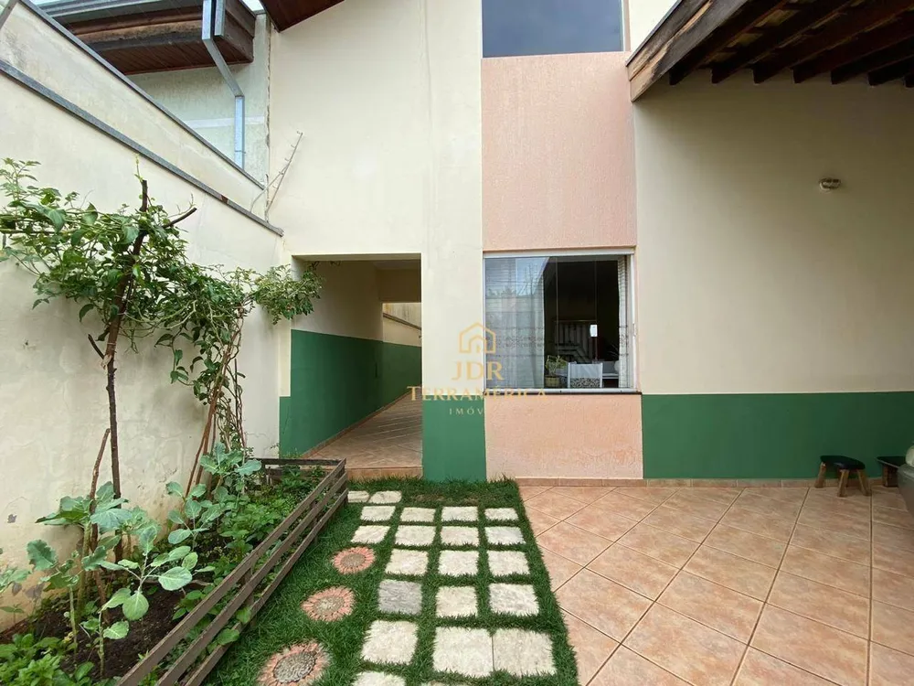 Casa, 2 quartos, 150 m² - Foto 1