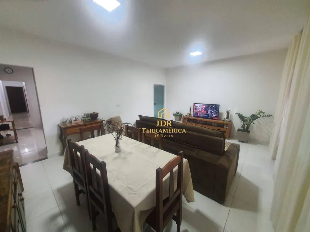 Casa, 3 quartos, 104 m² - Foto 2