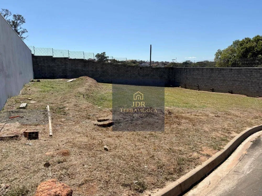 Loteamento e Condomínio, 340 m² - Foto 1