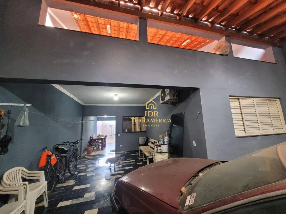 Sobrado, 4 quartos, 242 m² - Foto 2
