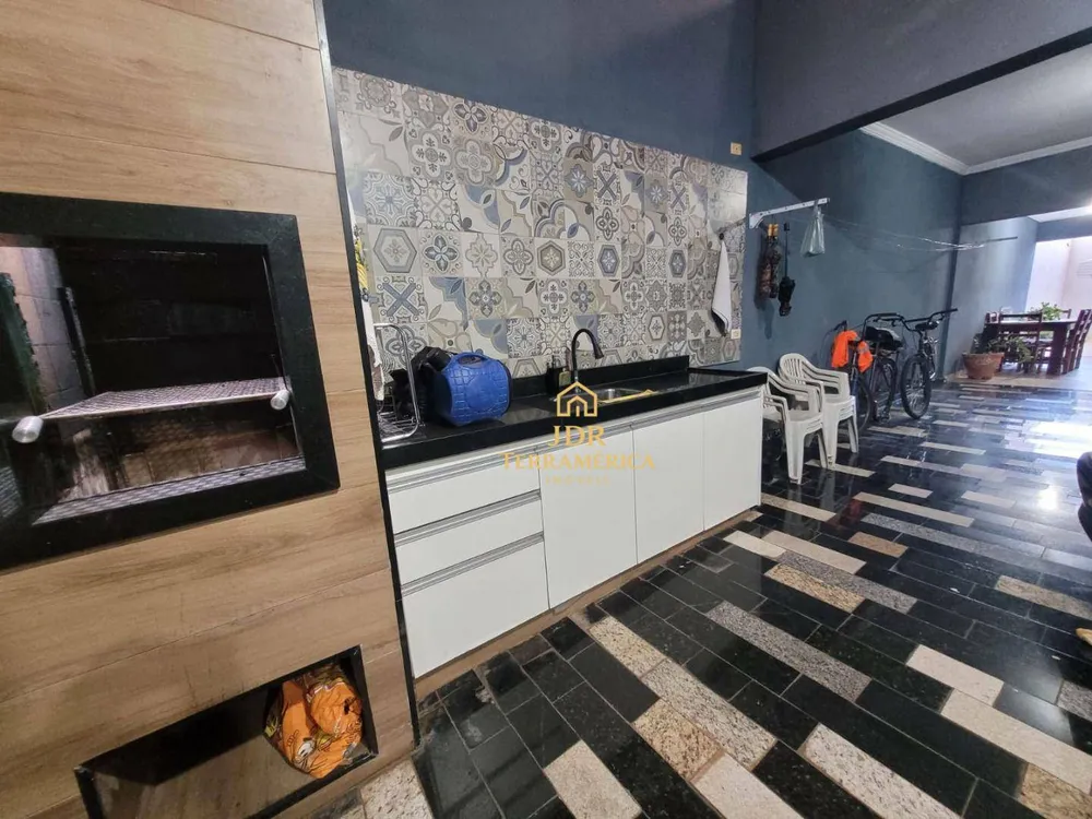 Sobrado, 4 quartos, 242 m² - Foto 3