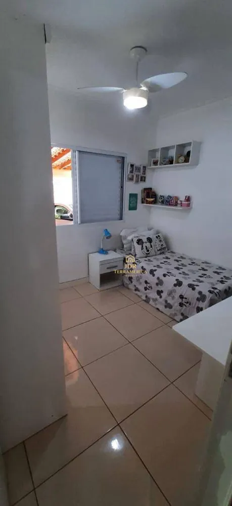 Casa, 3 quartos, 132 m² - Foto 2