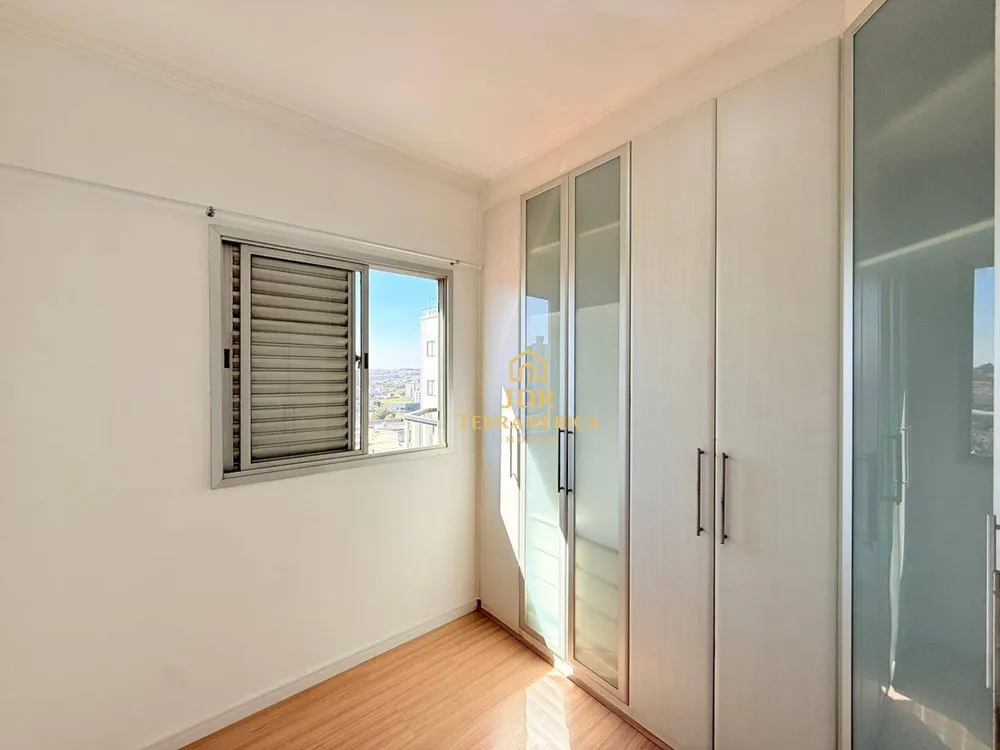 Apartamento, 3 quartos, 87 m² - Foto 2