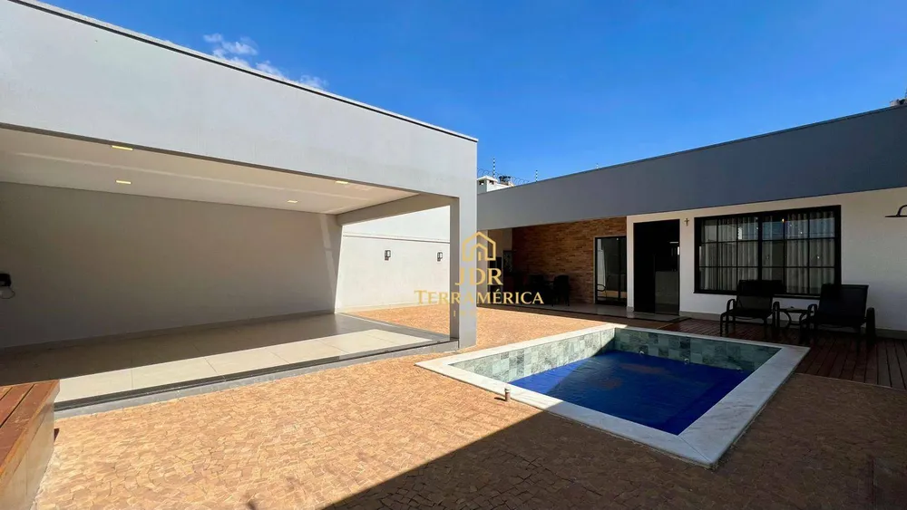 Casa, 2 quartos, 152 m² - Foto 1