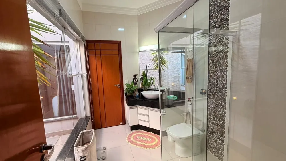 Casa, 3 quartos, 243 m² - Foto 11