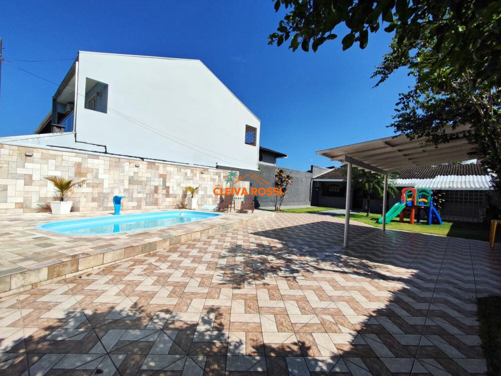 Casa, 2 quartos, 46 m² - Foto 1