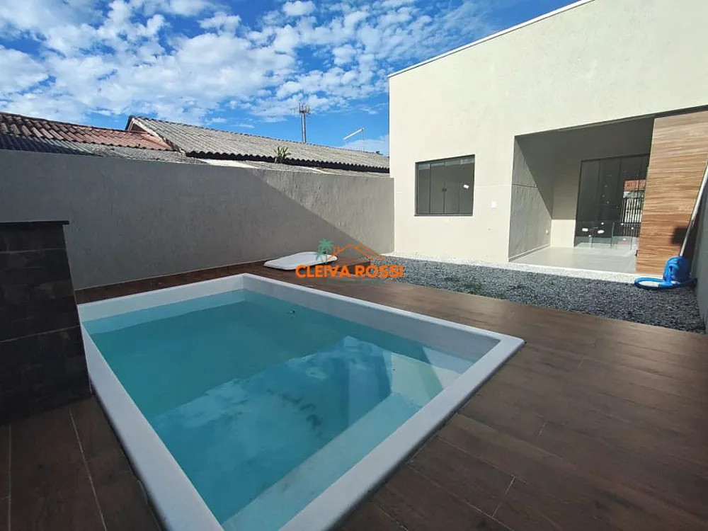 Casa, 3 quartos, 92 m² - Foto 1