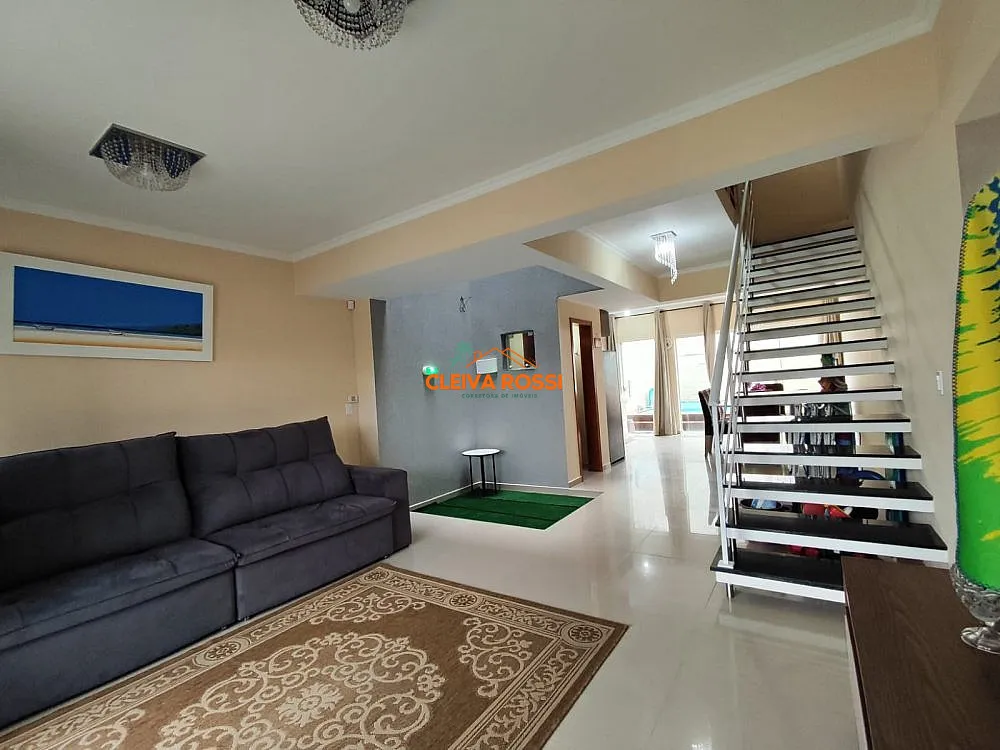 Sobrado, 3 quartos, 195 m² - Foto 1