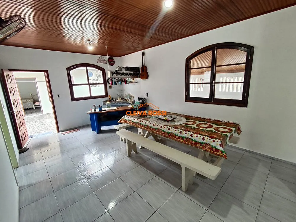Casa, 6 quartos, 180 m² - Foto 7