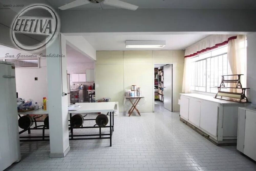 Casa à venda com 4 quartos, 517m² - Foto 11