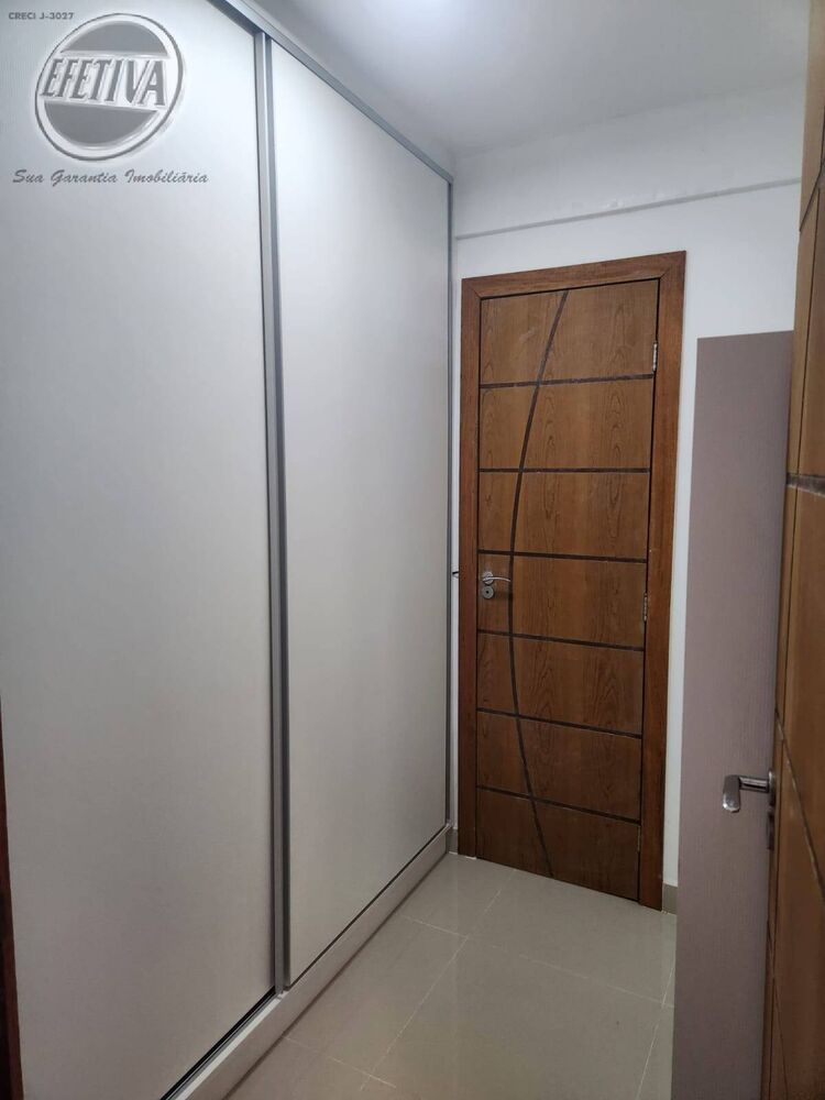 Apartamento à venda com 4 quartos, 220m² - Foto 7