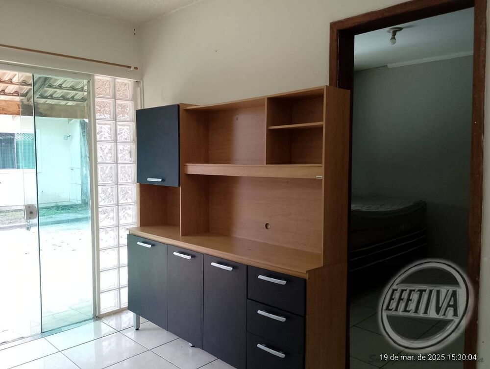 Casa à venda com 3 quartos, 46m² - Foto 3