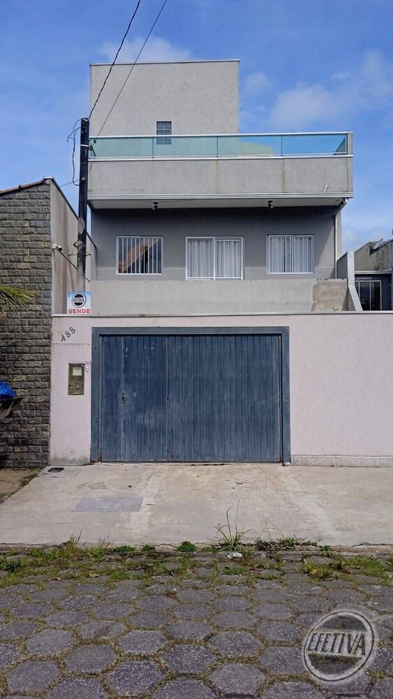 Sobrado à venda com 6 quartos, 160m² - Foto 1