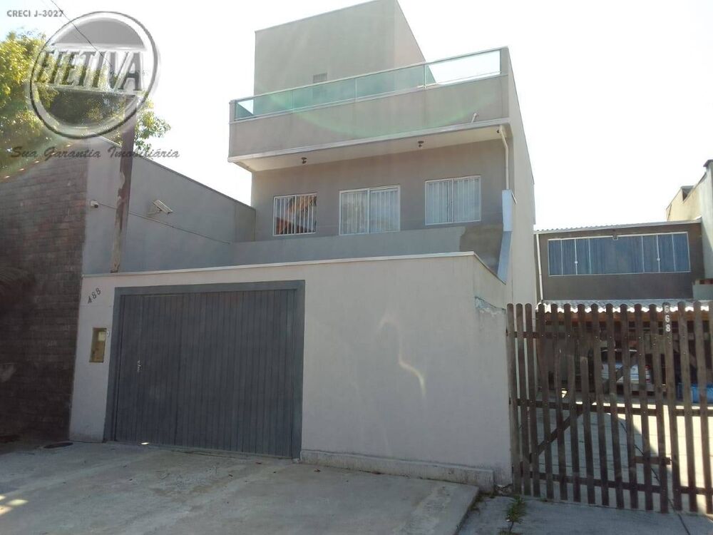 Sobrado à venda com 6 quartos, 160m² - Foto 2